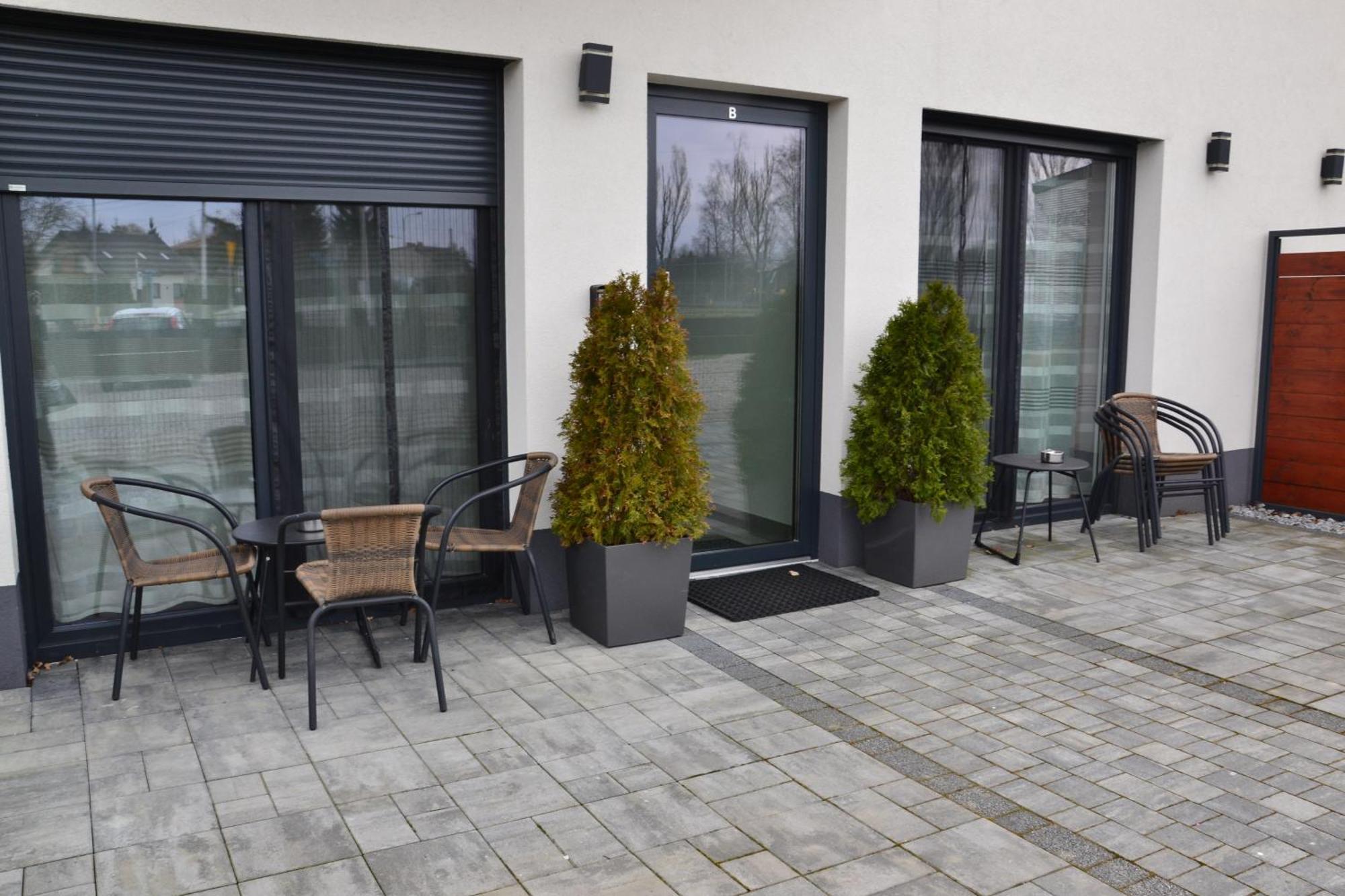 Apartamenty Na Ceglanej Освенцім Екстер'єр фото